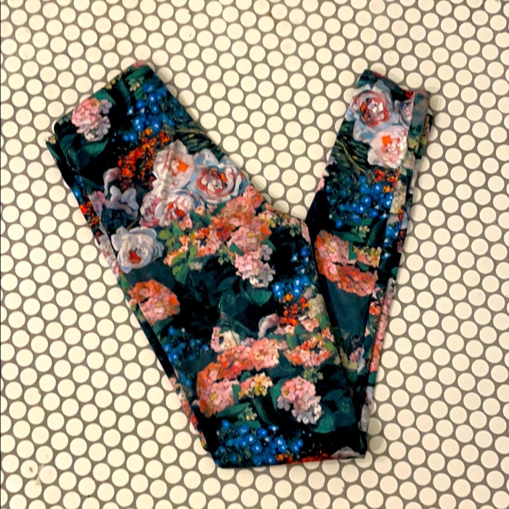 Blackmilk floral leggings Small